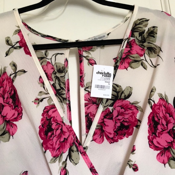 NWT charlotte russe flower romper - Picture 3 of 8